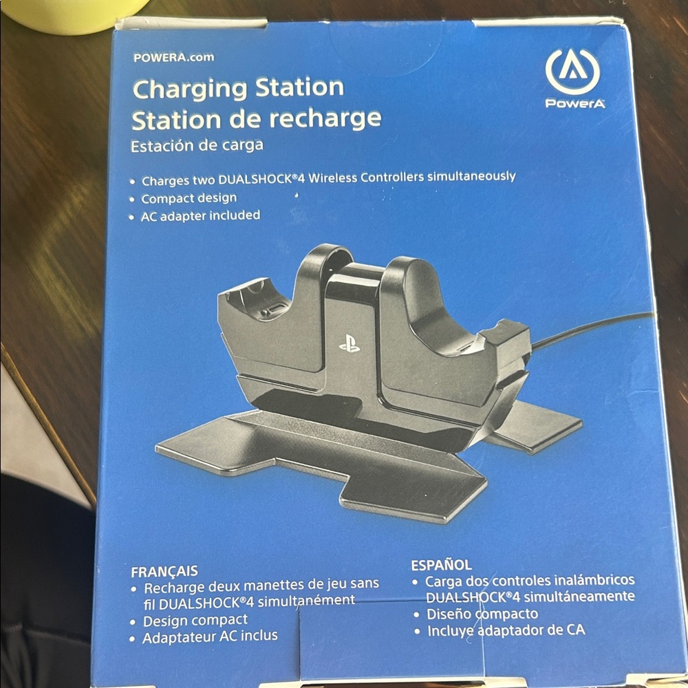 PowerA Dual Controller Charging Station for PS4 - Black - Picture 2 of 2